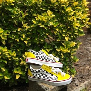 Custom/Restored/Cleaned Sneakers/Shoes